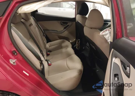 2016 Hyundai Elantra Se z USA, uszkodzony, nr VIN KMHDH4AE5GU515392